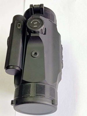 スピードリलीजマウントとフリップアップカバー 30mm オブジェクトレンズ 直径 ナオチルス レッドドット 視力