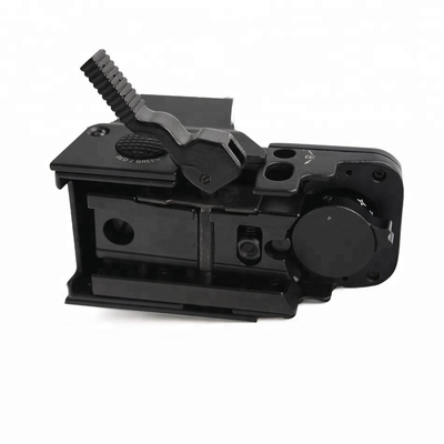 簡単に取り付けられる 63mm x 53mm リフレックス 4 レティクル 狩猟用レッドドット シート 衝撃防止設計